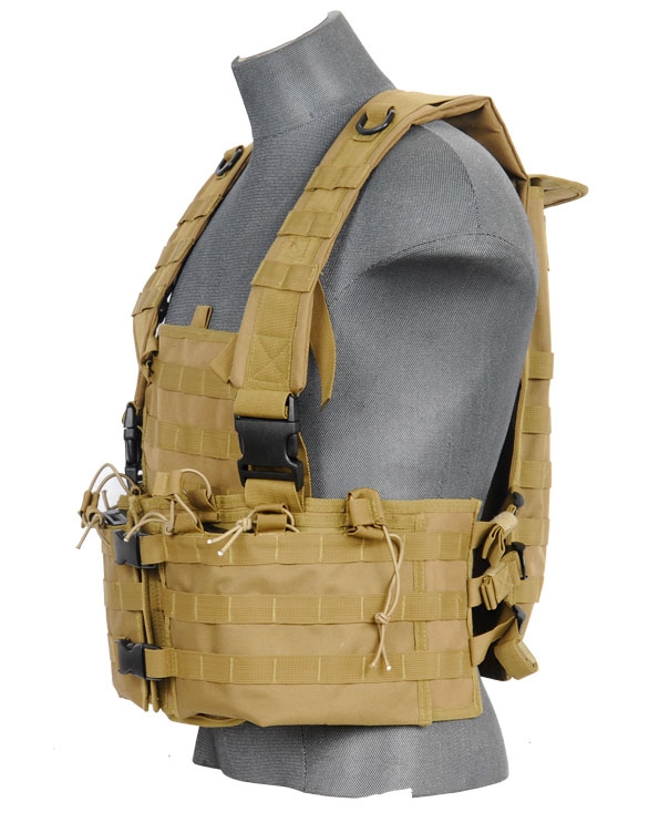 Lancer Tactical M4 Airsoft Molle Chest Rig w/ Hydration Pouch ( Tan )